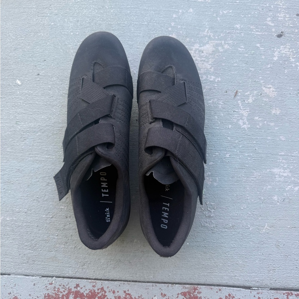 Fizik Tempo R5 black cycle shoes